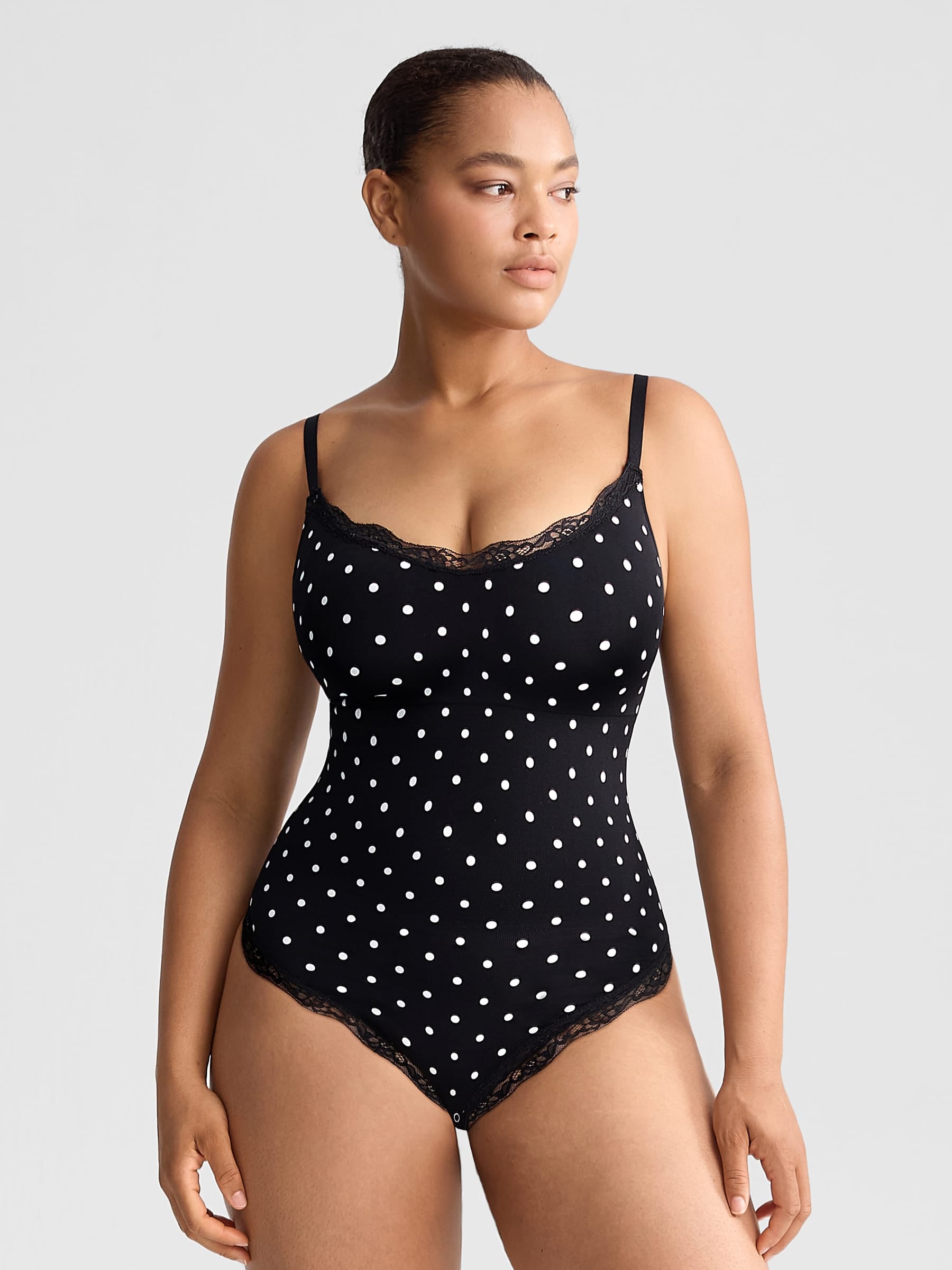 Seamless Lace Cami Bodysuit with Waist Shaping